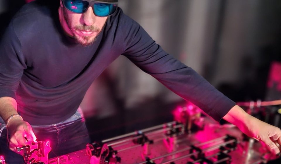 Picture13-e-cortes-lab-2_flex_gr_format_l-2